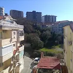 Lale Na Moru
