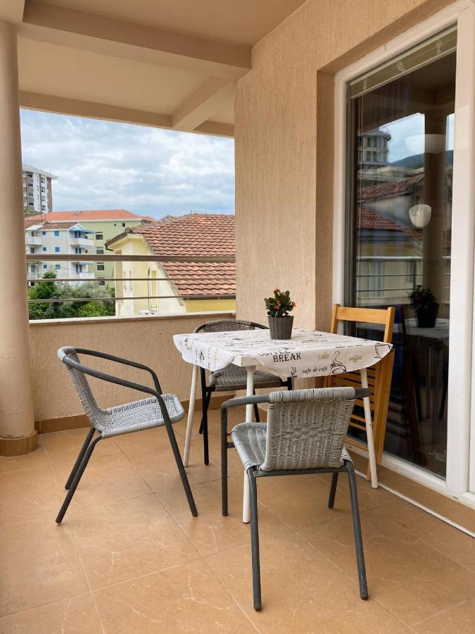 Lale Na Moru Lägenhet Budva